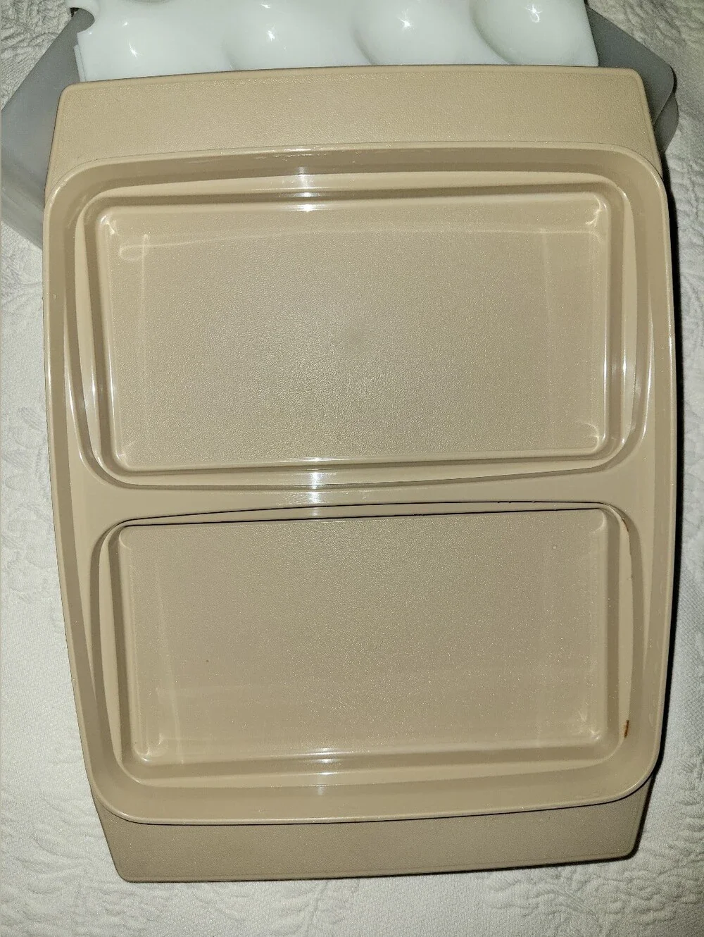 Vintage Tupperware Deviled Egg Keeper Carrier Tray Tan #723 4pc Set Retro Y2K